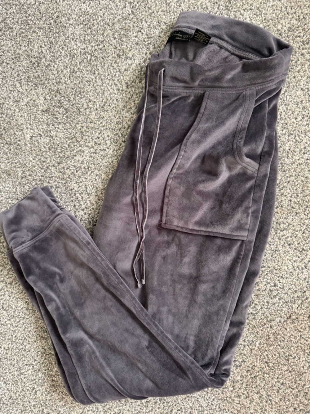 House of Harlow 1960 Velvet Joggers in Gray